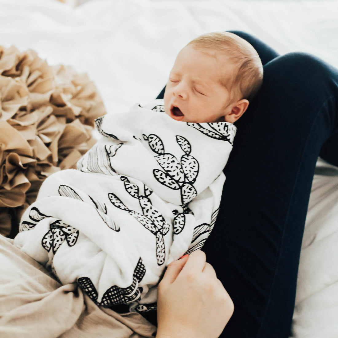 7 Products You ACTUALLY Need in Your Baby's First Year